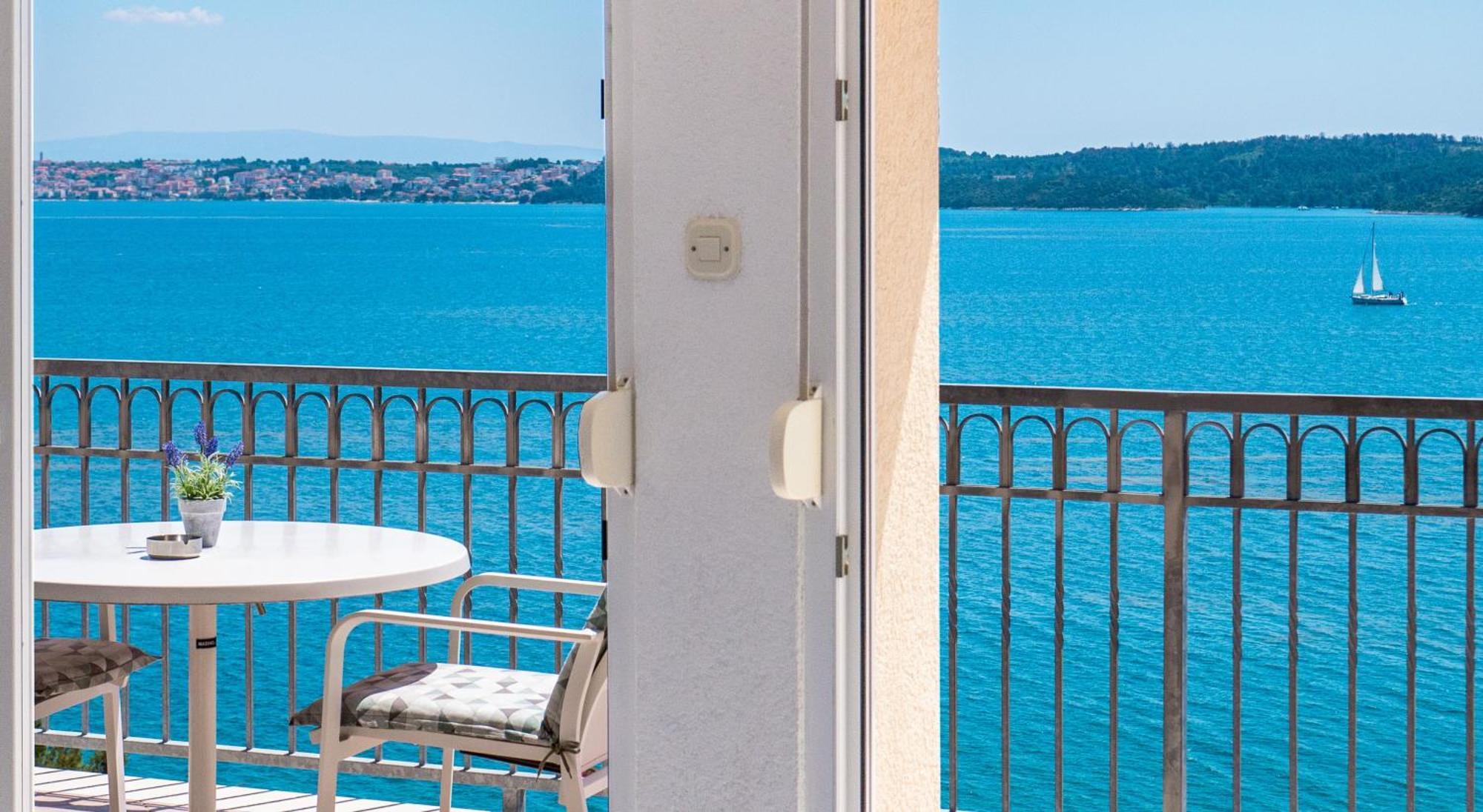 Apartments More Trogir Room photo