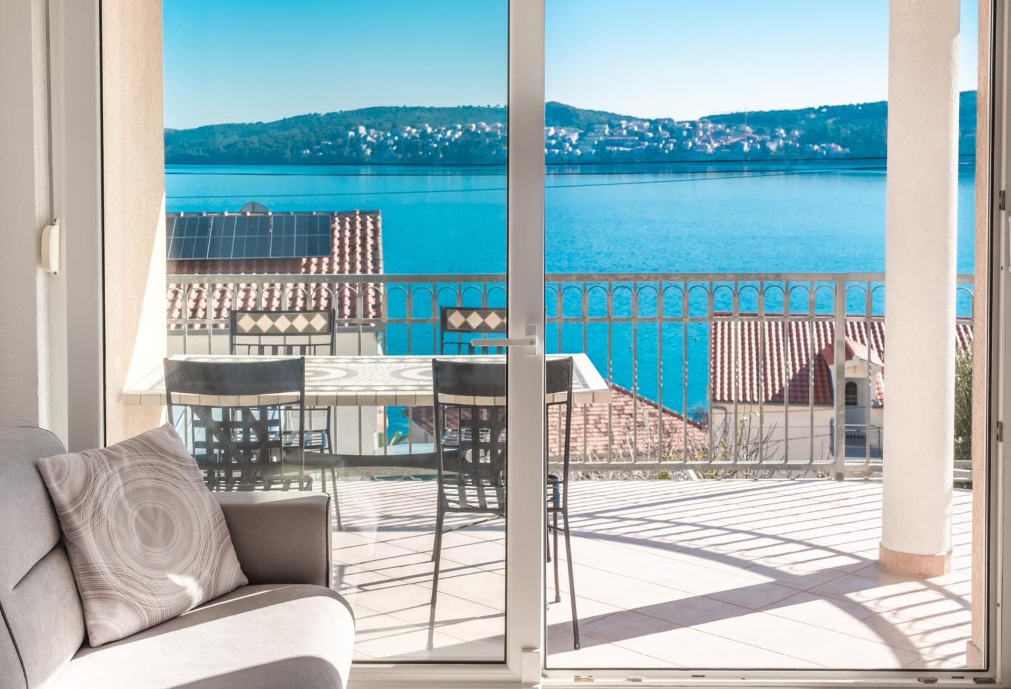 Apartments More Trogir Room photo