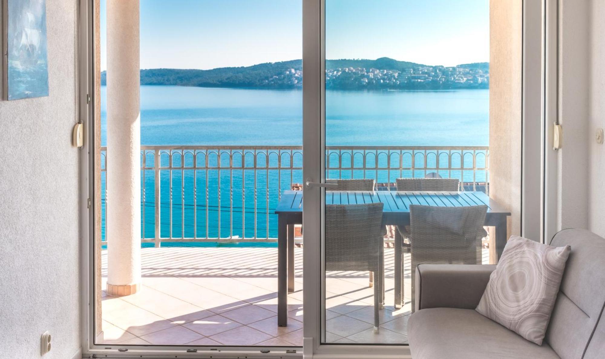 Apartments More Trogir Room photo