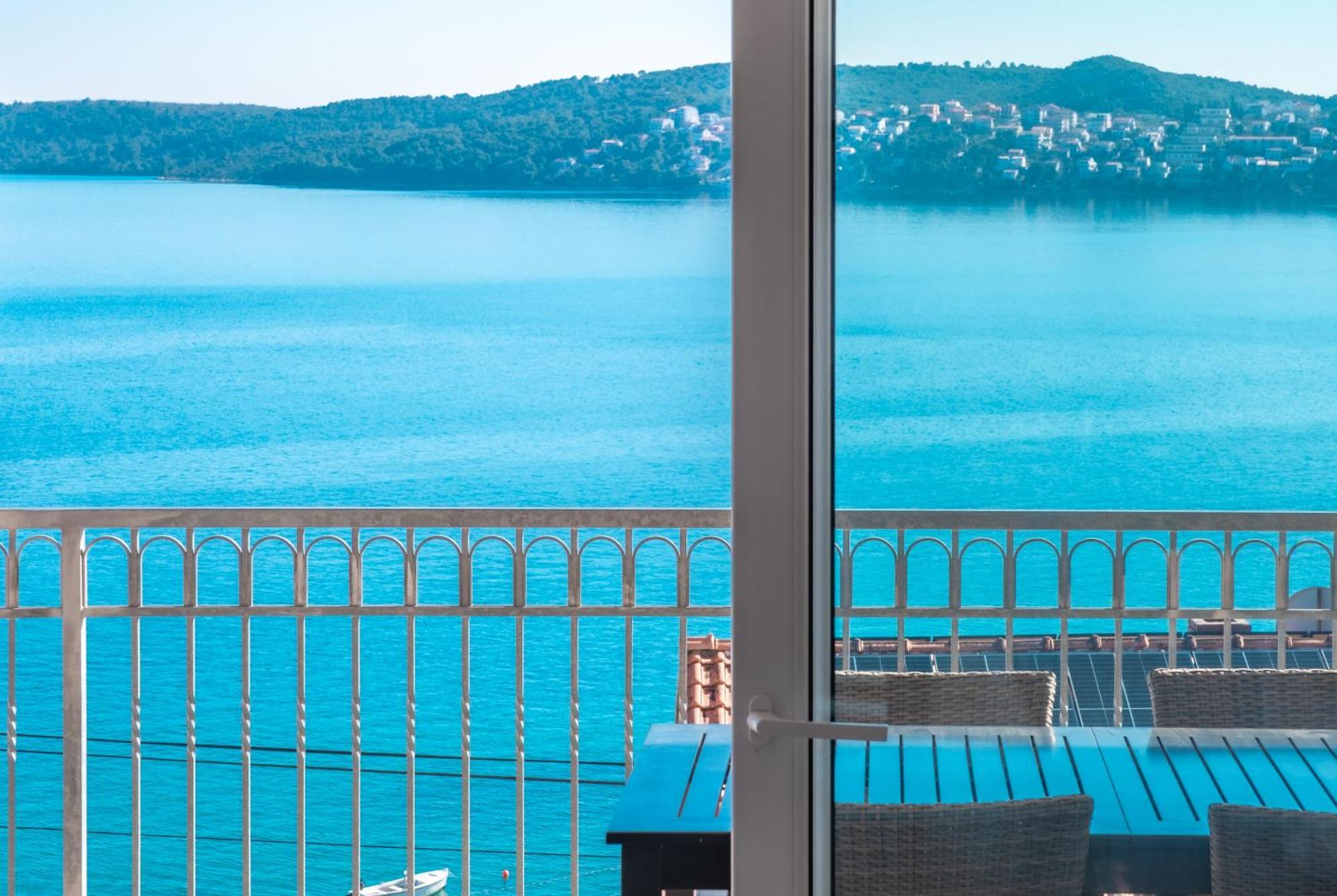 Apartments More Trogir Room photo