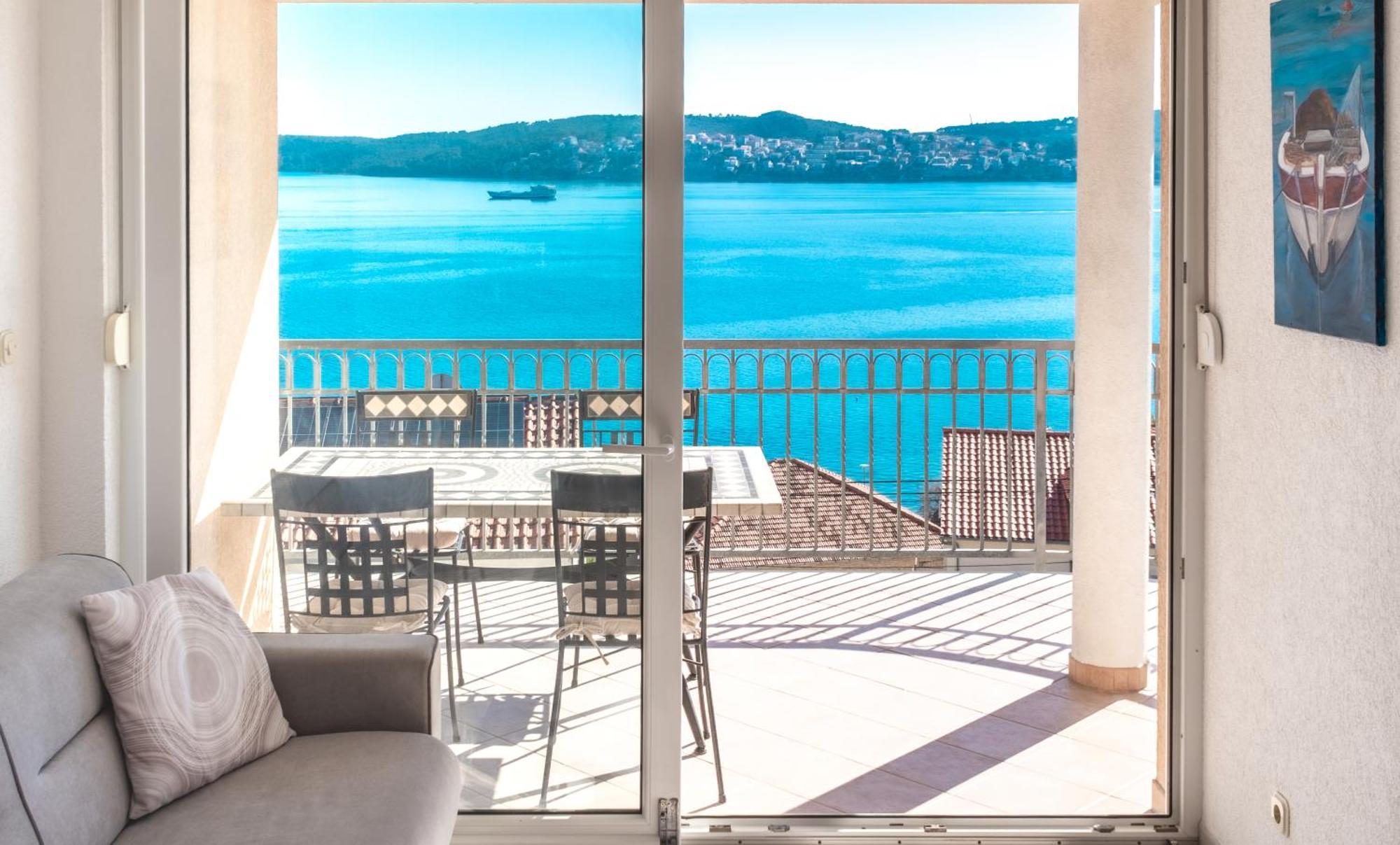 Apartments More Trogir Room photo